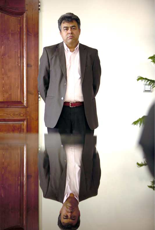 خاکی ، سداد