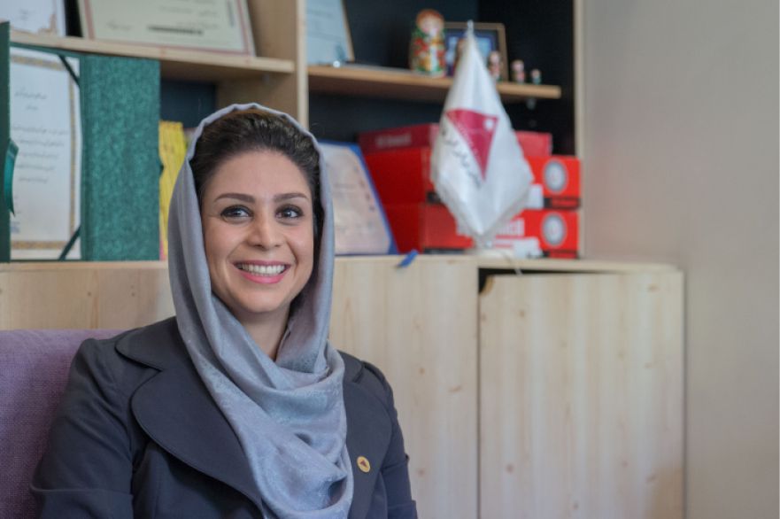 فرناز فیاضی
