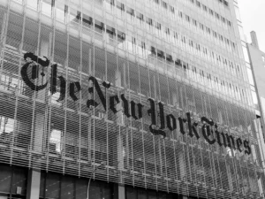 نیویورک‌ تایمز به دلیل نقض حق‌نشر از اوپن‌ای‌آی و مایکروسافت شکایت کرد
