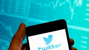 توییتر با همکاری eToro معامله سهام و کریپتو را برای کاربران فراهم می‌کند