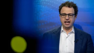 پنتاگون شرکت انتروپیک را به لغو قرارداد‌های دولتی تهدید کرد: جنگ برسر چارچوب استفاده از AI