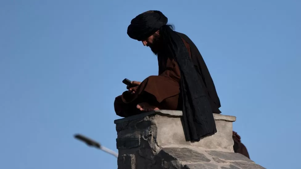 طالبان تیک آبی توییتری خرید