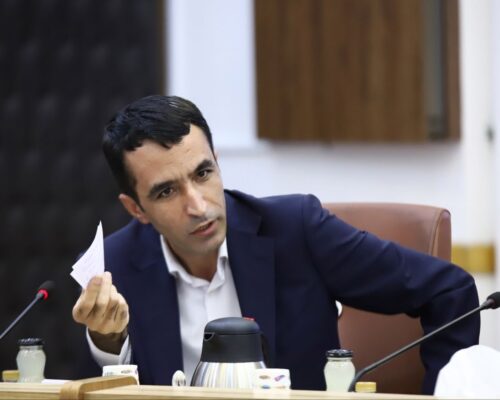 معاون توسعه شرکت‌های دانش‌بنیان: در حال رایزنی با ستاد کل نیروهای مسلح برای تمدید مجوز امریه سربازی هستیم