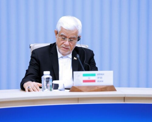 عارف در نشست شانگهای: باید بستر مالی و رمزارز مشترک با کشورهای عضو ایجاد کنیم