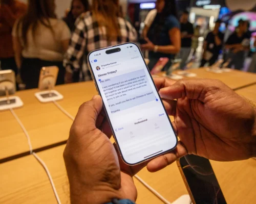 اپل برای بازسازی سیری از نسخه ویژه جمنای گوگل استفاده می‌کند: عرضه در iOS 26.4