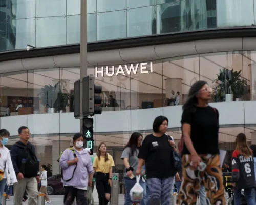 فارن افرز:‌ چین پیشتاز رقابت جهانی 5G است و در آستانه سلطه بر 6G قرار دارد