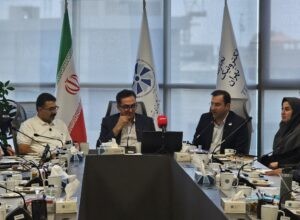سازمان فنی‌وحرفه‌ای و انجمن تجارت الکترونیک با هدف توسعه آموزش‌های مهارتی تفاهم‌نامه همکاری امضا کردند