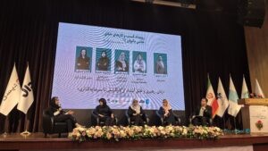 حضور زنان در صنایع خلاق زنجیره مهمی از خلق ارزش است