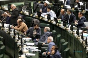 انتقاد نسبت به لایحه مقابله با انتشار محتوای خبری خلاف واقع در فضای مجازی افزایش یافت