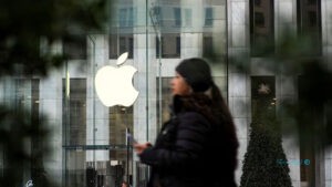اپل با پیروزی در دادگاه تجدیدنظر فروش ساعت‌های هوشمند را از سر گرفت