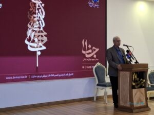 دستیار اجتماعی رئیس‌جمهوری: نمی‌شود از توسعه گفت و سیاست بقا را پیش گرفت