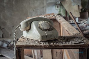 ۵۴ میلیارد دقیقه در سکوت، مرگ حیرت‌انگیز تماس‌ تلفنی