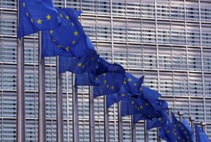اتحادیه اروپا در دو دادگاه پیاپی از غول‌های دیجیتالی آمریکا شکست خورد
