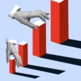 آیا دموکراسی تضعیف می‌شود؟