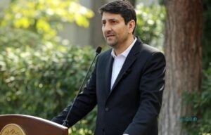 وزیر ارتباطات: افت‌ کیفیت اپراتورهای همراه مربوط به اختلال طیف‌های فرکانسی و GPS است
