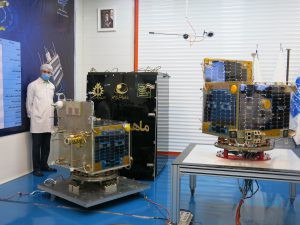 ماهواره «ظفر» در غیاب وزارت دفاع به سازمان فضایی تحویل داده شد
