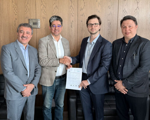  قرارداد تمدید سه ساله استقرار کارخانه نوآوری آزادی به امضا رسید