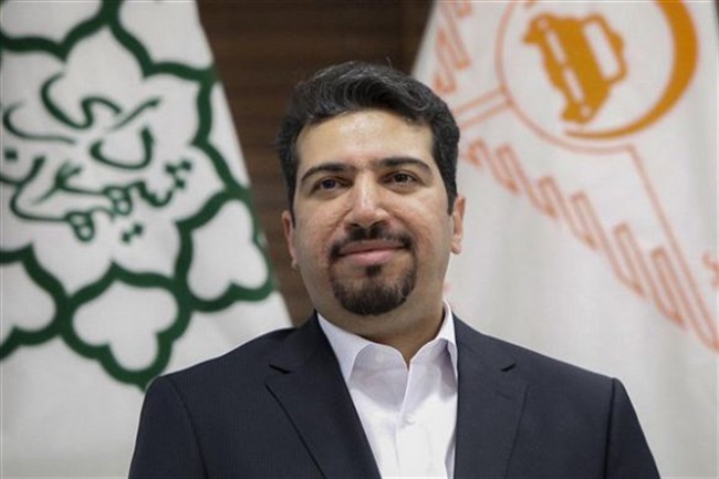 رئیس سازمان تاکسیرانی تهران: قصد شهرداری از ارائه مجوز تعطیلی تاکسی‌های اینترنتی نیست