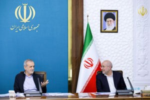 پزشکیان در جلسه شورای‌ عالی فضای مجازی: هوش مصنوعی یکی از سرفصل‌های آموزشی برای معلمان است