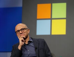 مدیر مایکروسافت از آینده کار می‌گوید؛ شاهد تغییر جدی و بنیادینی هستیم