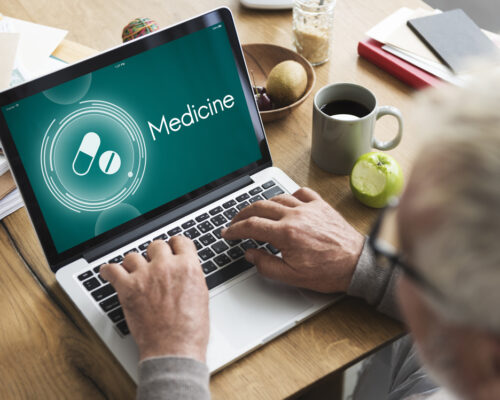 تنظیم‌گری یا قطع خدمات؟ انجمن تجارت الکترونیک به تعلیق اینماد سکوهای سلامت دیجیتال اعتراض کرد