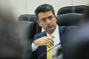 نایب رئیس سابق اتاق بازرگانی ایران: استارت‌آپ‌ها سرمایه حاکمیتی را نپذیرند