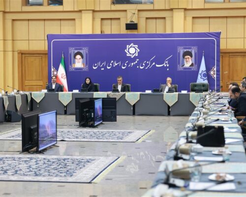 محمد رضا فرزین: فعالیت بازارهای اقتصادی نمی‌تواند شبانه‌روزی باشد