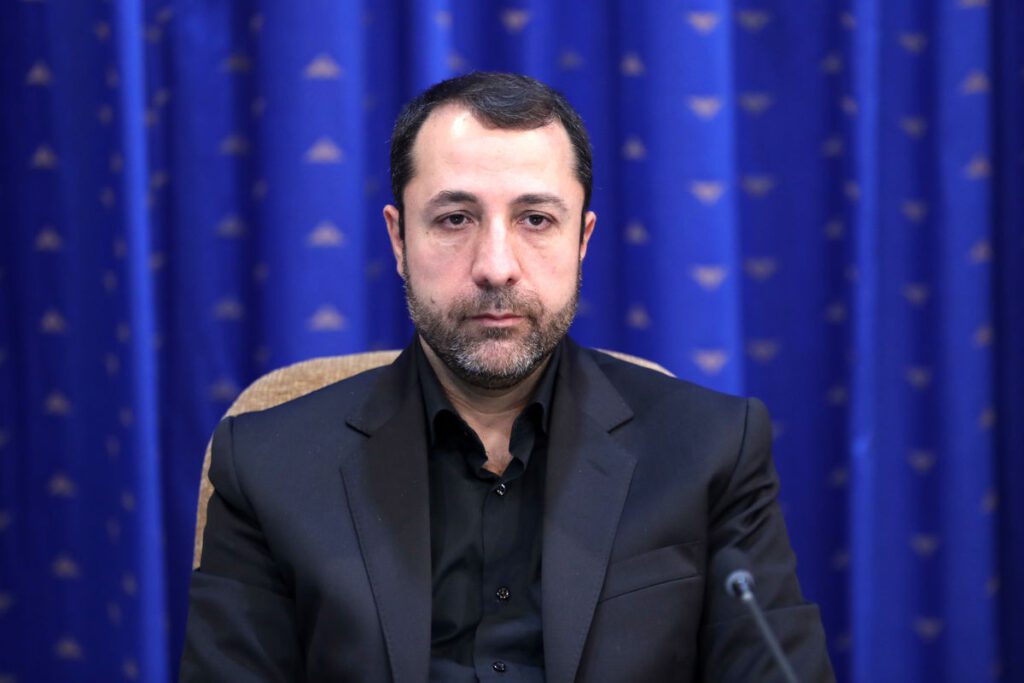 علی صالح آبادی، رئيس کل بانک مرکزی