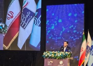 مدیرعامل مخابرات: ۶۰ درصد جمعیت تا پایان دولت چهاردهم به فیبر متصل میشوند