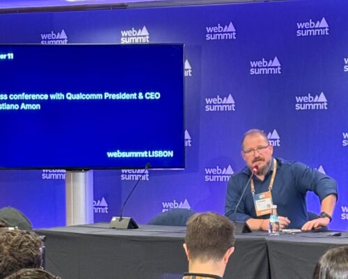 مدیرعامل کوالکام در وب‌سامیت ۲۰۲۵ لیسبون: ما وارد دوران پس از GPU شده‌ایم