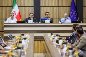 معاون علمی رئیس‌جمهوری: دانشگاه‌هایی که در پروژه دستیار هوش مصنوعی به اهداف نرسند، حذف می‌شوند