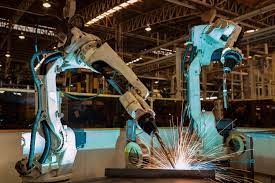ربات‌ها در خط تولید و مونتاژ