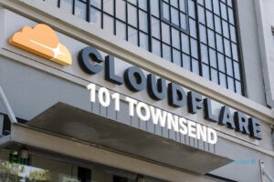 شرکت Cloudflare از بازار خرید و فروشی میان ناشران و شرکت‌های هوش مصنوعی رونمایی کرد