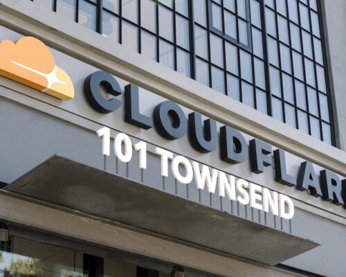 شرکت Cloudflare از بازار خرید و فروشی میان ناشران و شرکت‌های هوش مصنوعی رونمایی کرد