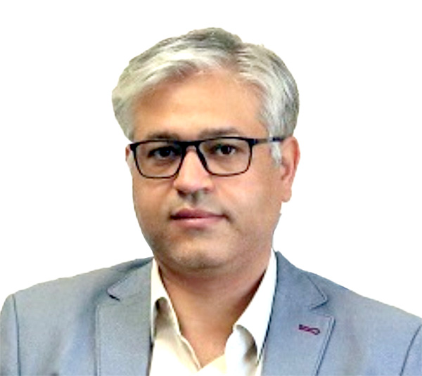 احسان چیت‎‌ساز دانشیار دانشکدگان مدیریت دانشگاه تهران