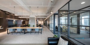 فضاهای کار اشتراکی پس از جنگ: عضوگیری جدید و اختلال در اینترنت چالش اصلی است