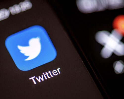 دامنه توییتر بازنشسته می‌شود: تا ۱۰ نوامبر برای ثبت مجدد کلید سخت‌افزاری و Passkey فرصت دارید