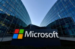 مایکروسافت ۴ میلیارد یورو روی خدمات ابری و هوش مصنوعی فرانسه سرمایه‌گذاری می‌کند