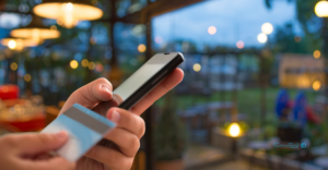 صاحبان امضا می‌توانند با اپلیکیشن «هم‌آفرین» روی گوشی تلفن‌همراه دستور پرداخت دهند