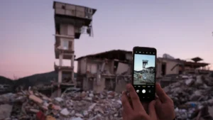 گوگل در حال طراحی هشدار زلزله روی گوشی‌