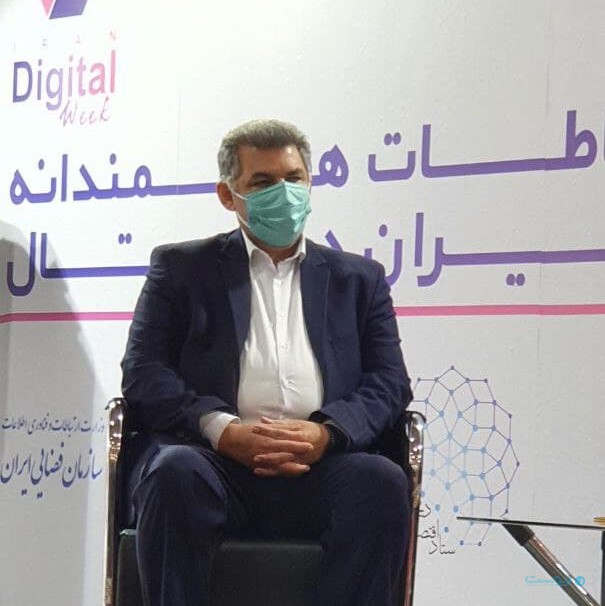 جهانگیر آقازاده، مدیرعامل شرکت فرابرد داده‌های ایرانیان و رئیس هیات مدیره زیتل