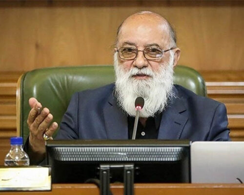 رئیس شورای شهر تهران: مجوزی که وزارت کشور به تاکسی‌ها اینترنتی داده است، خلاف قانون است