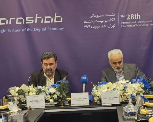 معاون ارتباطات شرکت مخابرات ایران: در حال گذار از مس به فیبرنوری هستیم