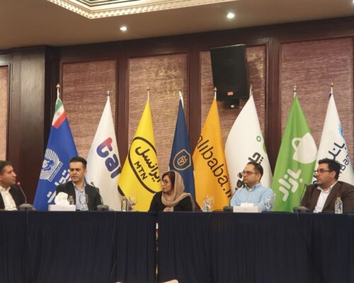 در پنل «انتظارات امنیتی کاربران از پلتفرم‌ها» مطرح شد: بودجه کم و واکنش مقطعی، امنیت نمی‌سازد