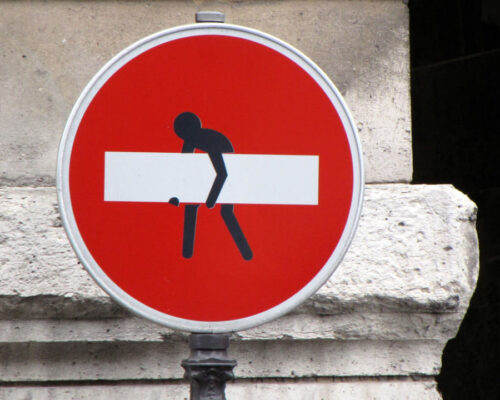 تنها دو روز بعد از معرفی رسمی، معاملات توکن ArashSP متوقف شد