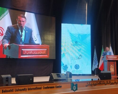 رئیس سازمان اداری و استخدامی: تعدد پایگاه‌های اطلاعاتی نظام اداری را فلج کرده است