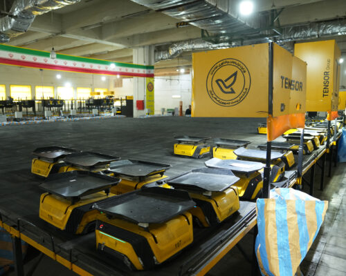 ربات‌ها به شرکت پست آمدند؛ کارکرد واقعی یا ویترین هوشمندسازی؟