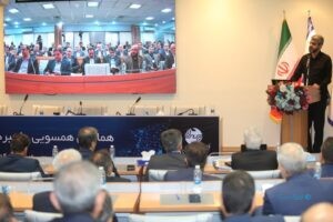 رئیس سازمان تنظیم مقررات: اختلال در روابط اپراتورها نظم موجود را بر هم می‌زند
