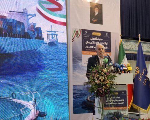 نماینده رئیس جمهوری: در گذار به اقتصاد دریامحور ۱۲ سال عقب هستیم