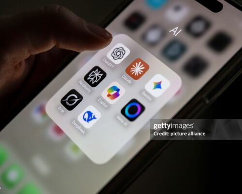 هشدار ۴۲ ایالت آمریکا نسبت به شرکت‌های هوش مصنوعی درمورد خطرات چت‌بات‌ها